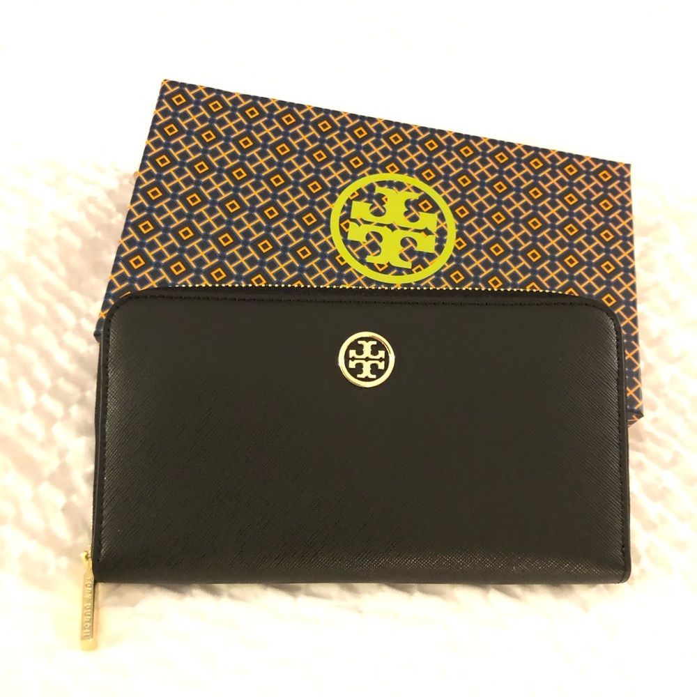 🌹Authentic Tory Burch Wallet🌹